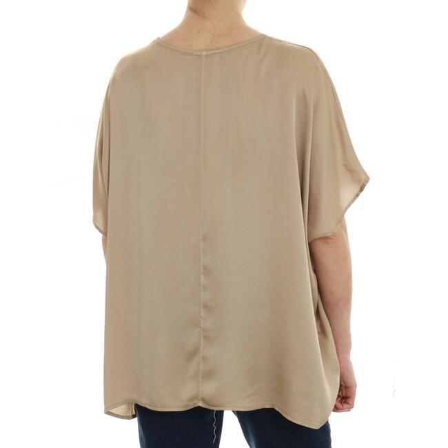 BLUSA SCOLLO V KING KONG - Mad Fashion | img vers.650x/